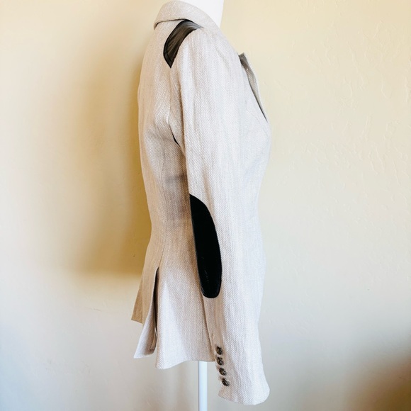 Smythe Saddle-Patch Equestrian Blazer With Black Leather Accents - Picture 4 of 16